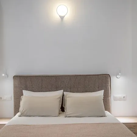 Maggano Paros 3 Angairiá