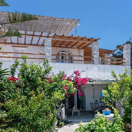 Apartment Maggano Paros 3 Angairiá