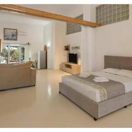 Maggano Paros 3 * Angairia