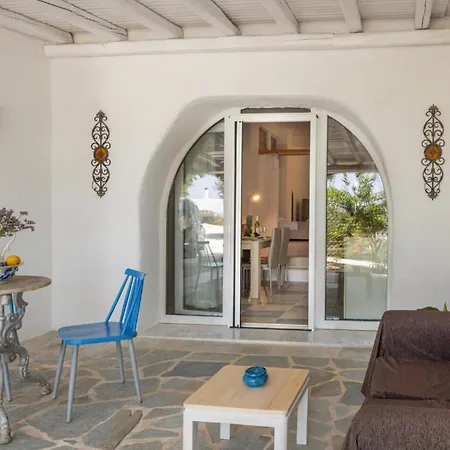 Maggano Paros 3 Apartment Angairia