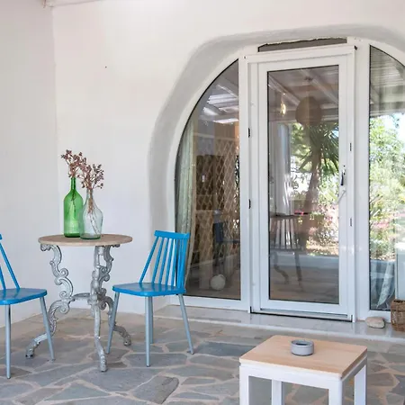 Διαμέρισμα Maggano Paros 3 *
